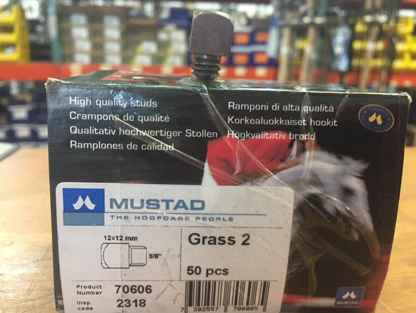 Mustad Grass 2 Studs
